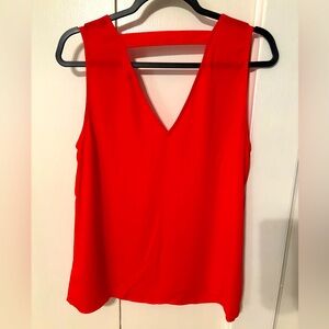 Sleeveless v-neck blouse